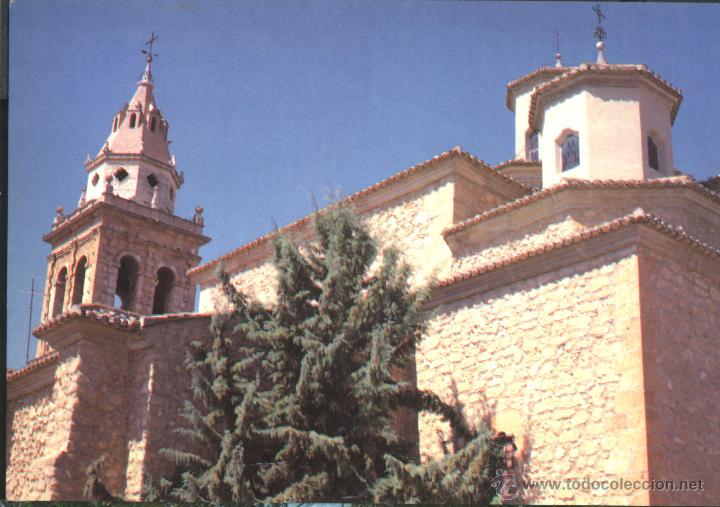 Papercraft building imprimible y armable de la Iglesia de San Juan Bautista en las Casas de Ibáñez en Albacete, España. Manualidades a Raudales.