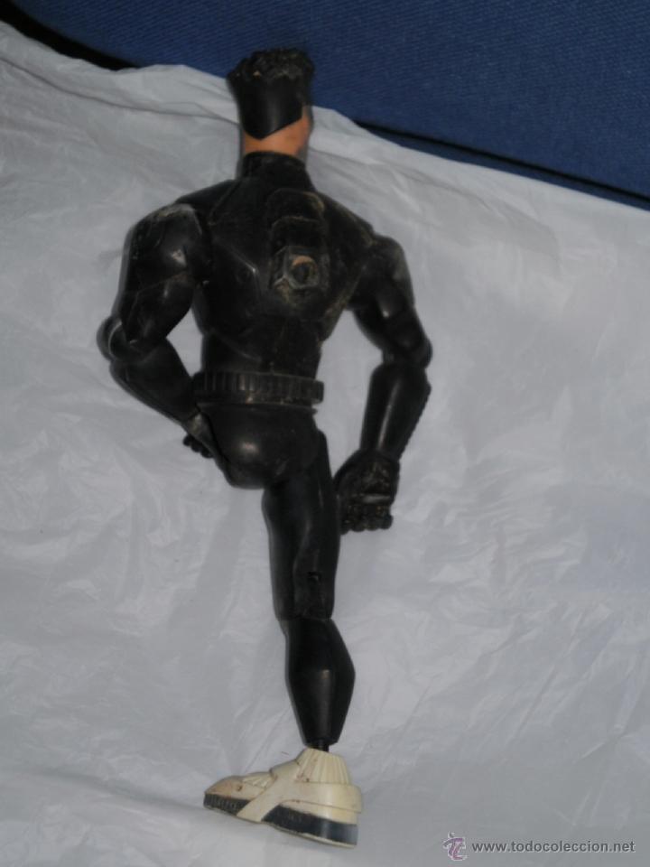Action Man: MU&Ntilde;ECO ACTION MAN , HASBRO 2005 . ( MUTILADO ) PARA REPUESTOS . 28 CMS . - Foto 3