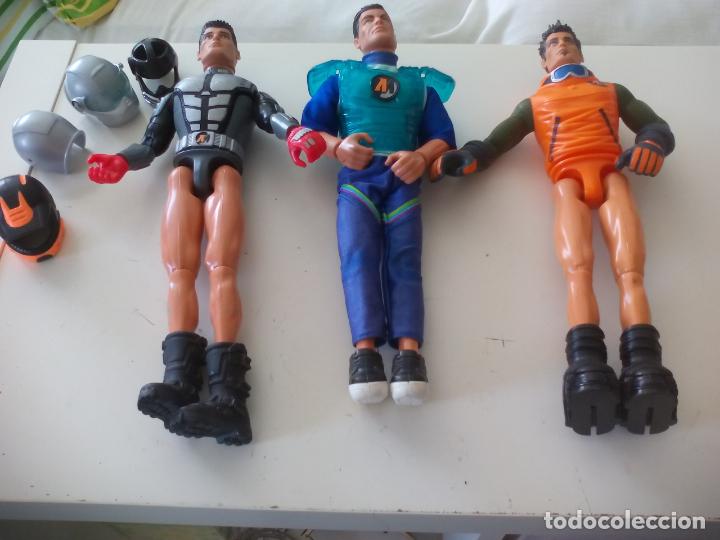 Action Man: ACTION MAN lote de tres figuras. - Foto 2