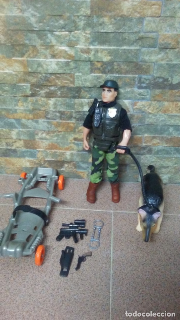 Action Man: MU&Ntilde;ECO ACTION MAN CON PERRO DE RESCATE Y COMPLEMENTOS - Foto 2