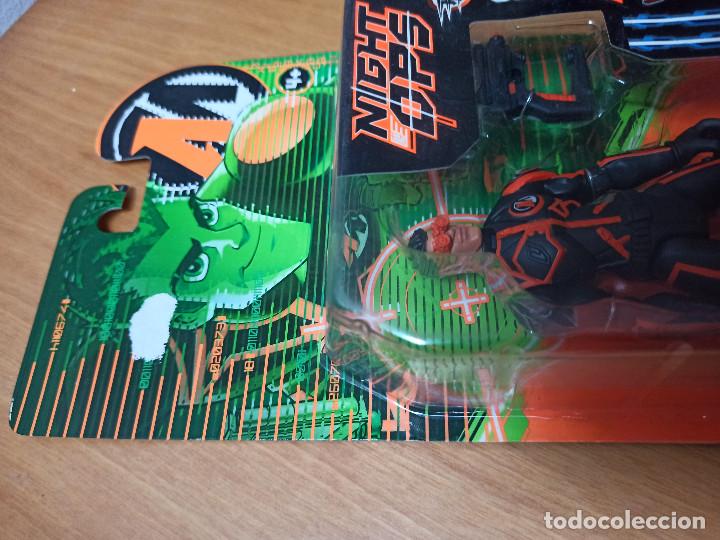 Action Man: Action Man night-ops Axel Hasbro 2005 [PRECINTADO] - Foto 3