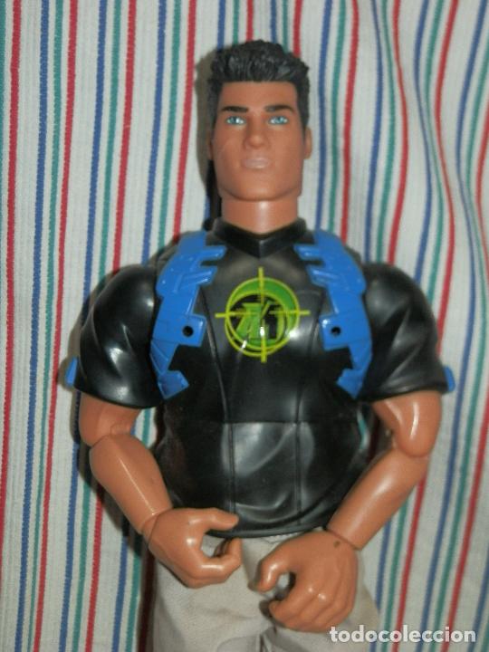 Action Man: MU&Ntilde;ECO ACTION MAN DE HASBRO 2004 - Foto 1