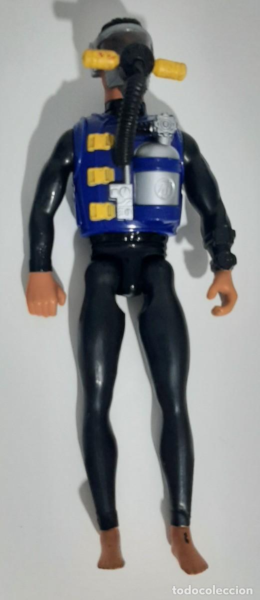 Action Man: Varios mu&ntilde;ecos, perro y accesorios de Action Man usados. - Foto 11
