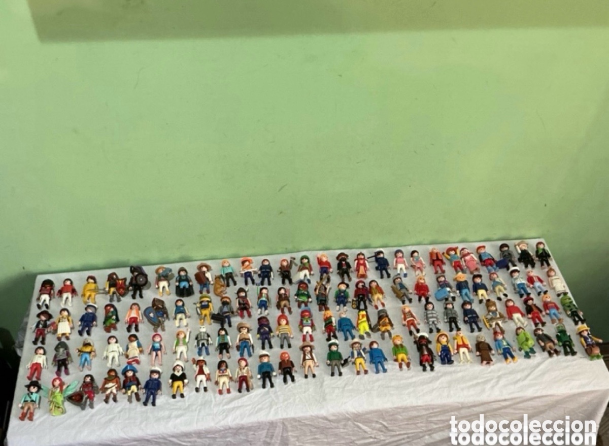 Action man: Lote de 104 figuras playmobil de colecci&oacute;n . Ver fotos ref: (S).