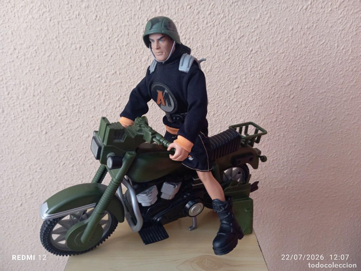 Action Man: Action man con moto y casco - Foto 5