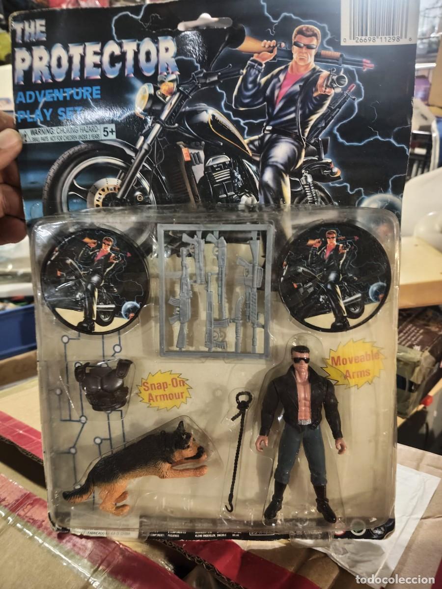 Action Man: The Protector Vintage 90s Terminator Bootleg GifToys precintado