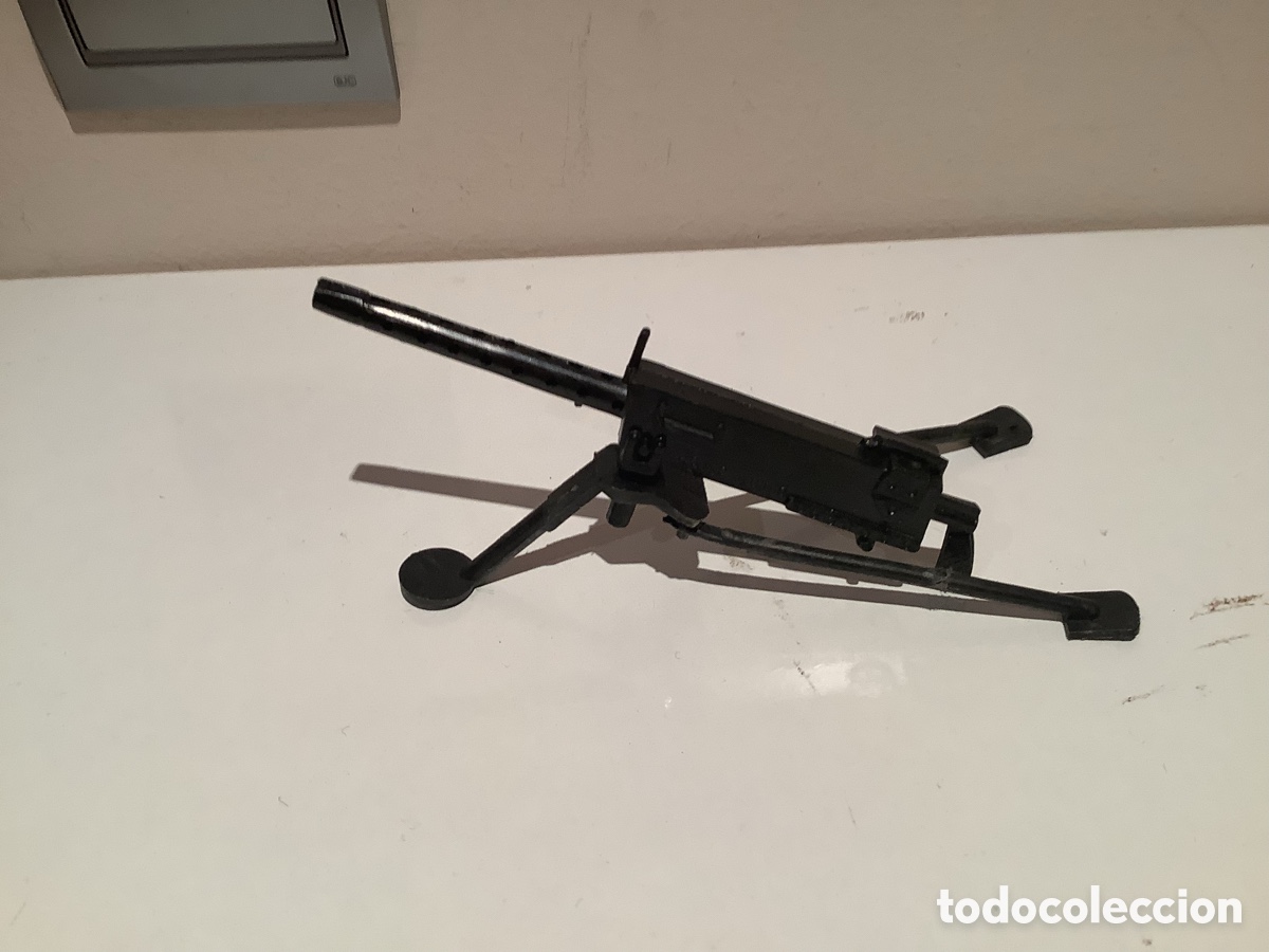 Action Man: Ametralladora de Pisicion Thompson de Action Team similar a la de Geyperman