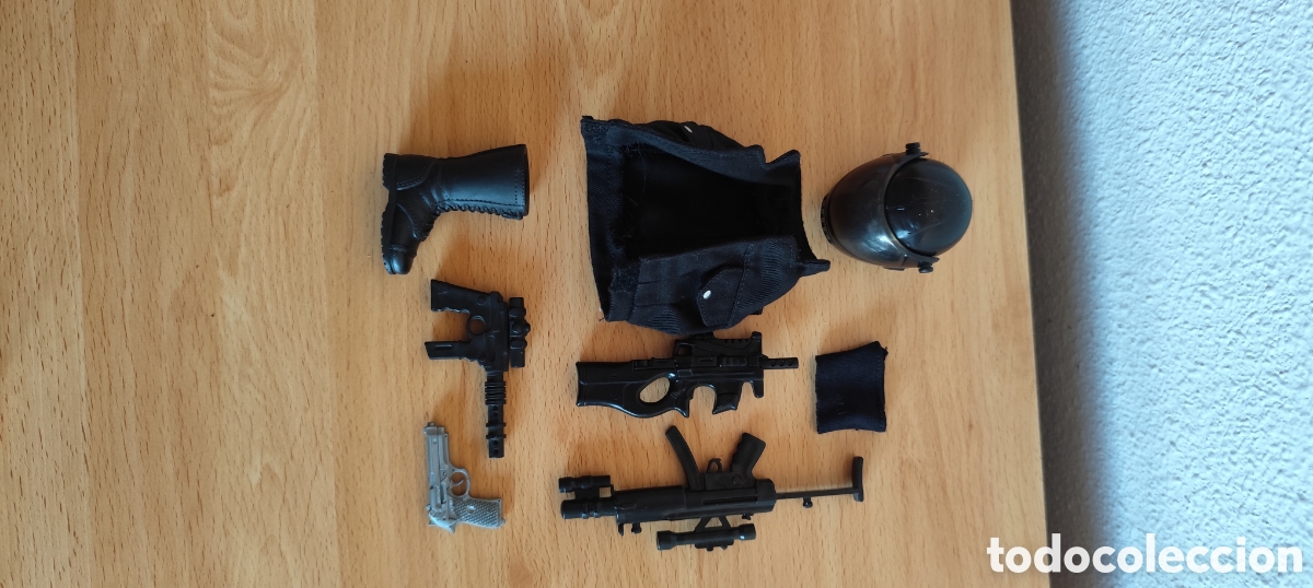 Action man: Lote Accesorios Ropa y Armas T&aacute;cticas para cualquier modelo Action Man
