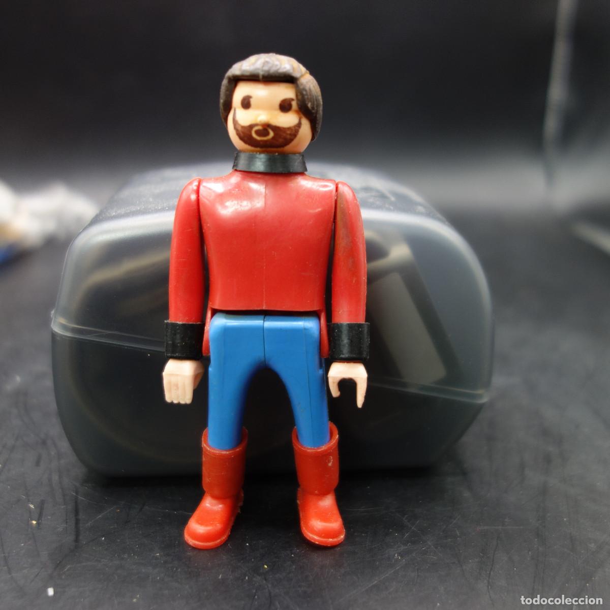 Airgam Boys: FIGURA AIRGAM BOYS POLICIA MONTADA DEL CANADA