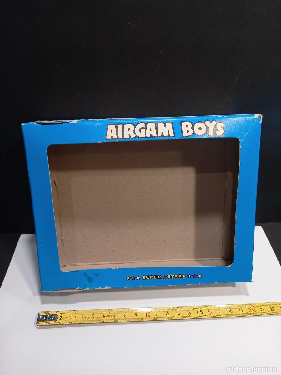 Airgam Boys: AIRGAM BOYS / AIRGAMBOYS CAJA VACIA RED PLANET / COMPRA MIN&Iacute;MA 5 &euro;