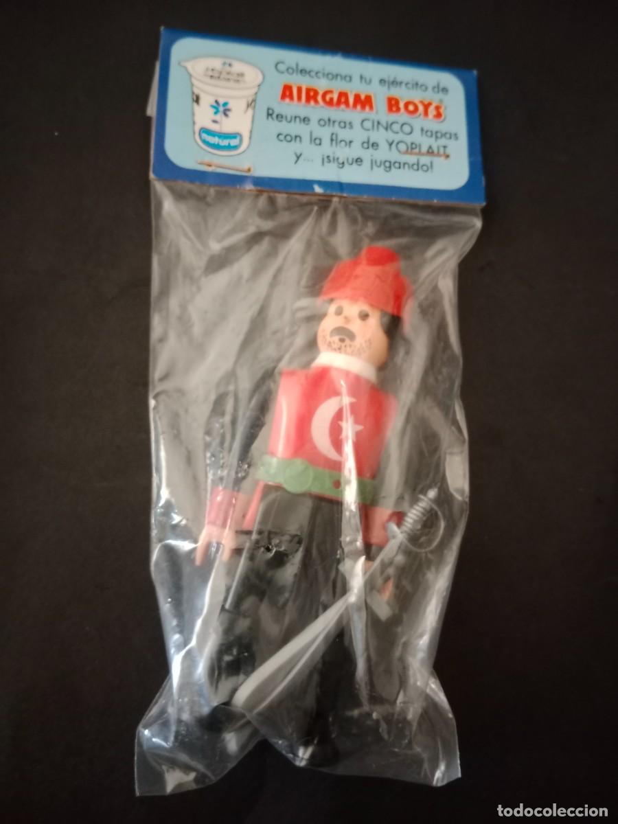 Airgam Boys: AIRGAM BOY OBSEQUIO YOPLAIT - LOS EJERCITOS DEL MUNDO - SOLDADO TURCO - A&Ntilde;OS 70 - CON BLISTER