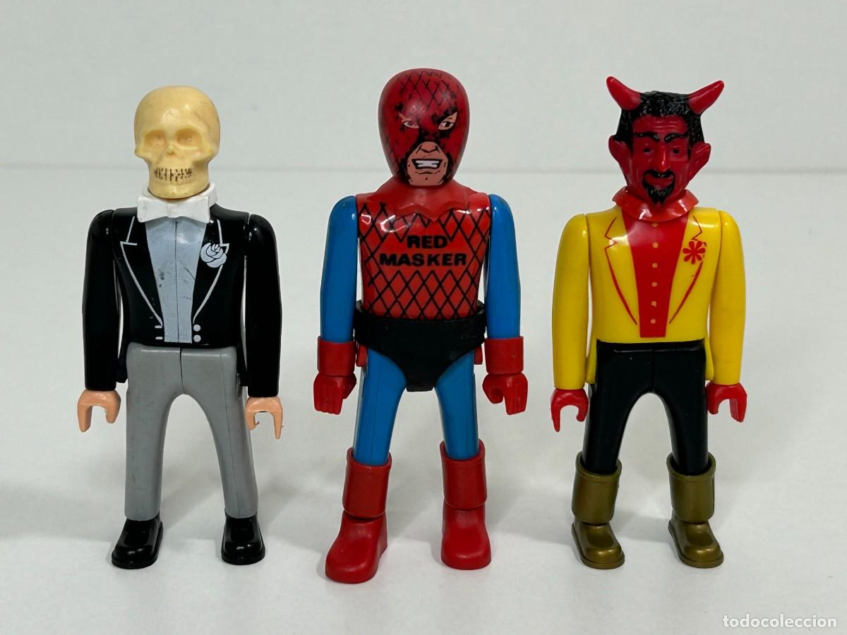 Airgam Boys: AIRGAM BOYS LOTE 2 TERROR CALAVERA Y DEMONIO Y 1 SUPER FANTASTIC RED MASKER