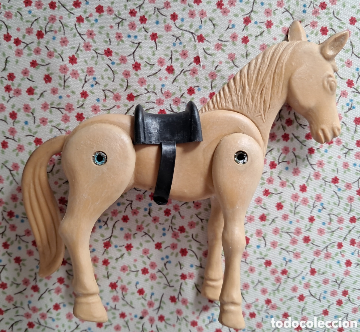 Airgam Boys: Airgam boys. Caballo crema con montura. A&ntilde;os 70-80