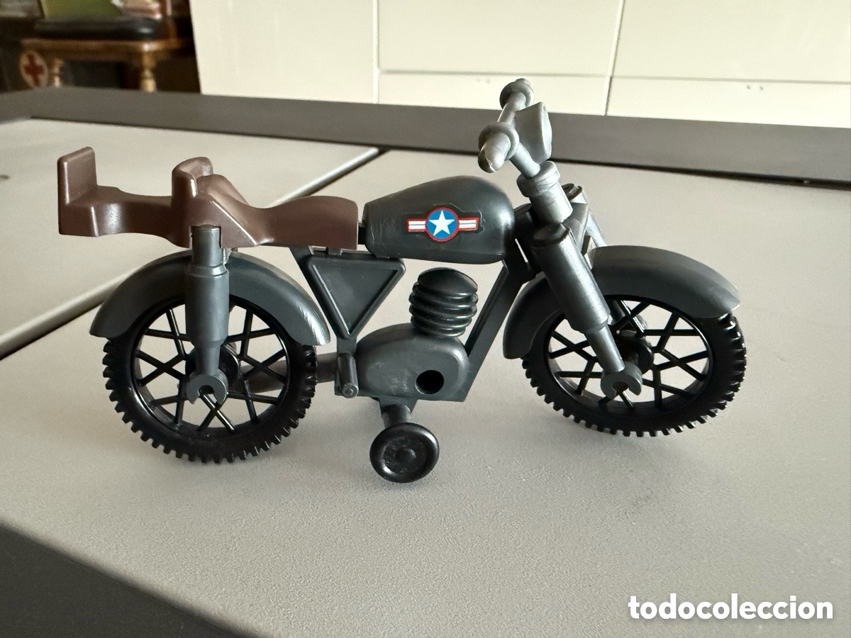 Airgam Boys: Motocicleta serie Militar. AIRGAM BOYS