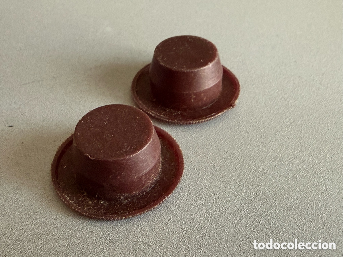 Airgam Boys: Pareja de Sombreros. AIRGAM BOYS