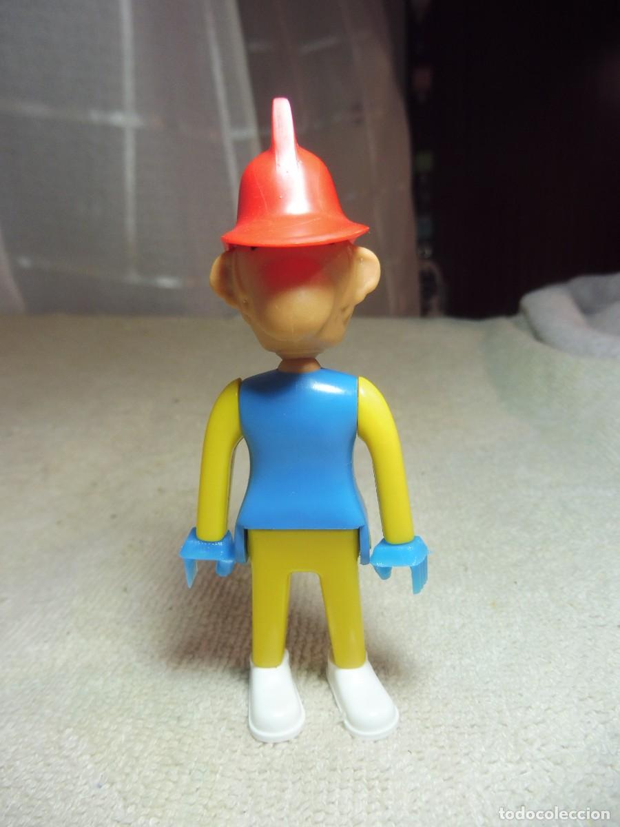 Airgam Boys: Figura Zooland mono con casco de bombero, Airgam