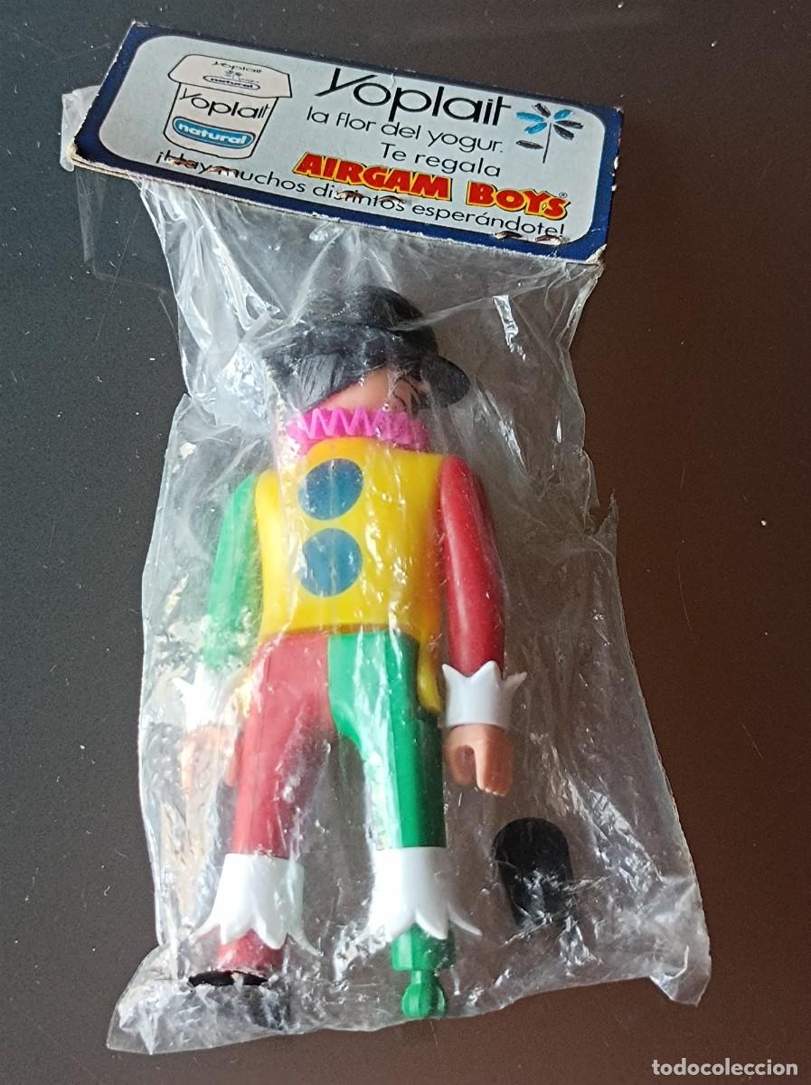 Airgam Boys: AIRGAM BOYS OBSEQUIO YOPLAIT PAYASO