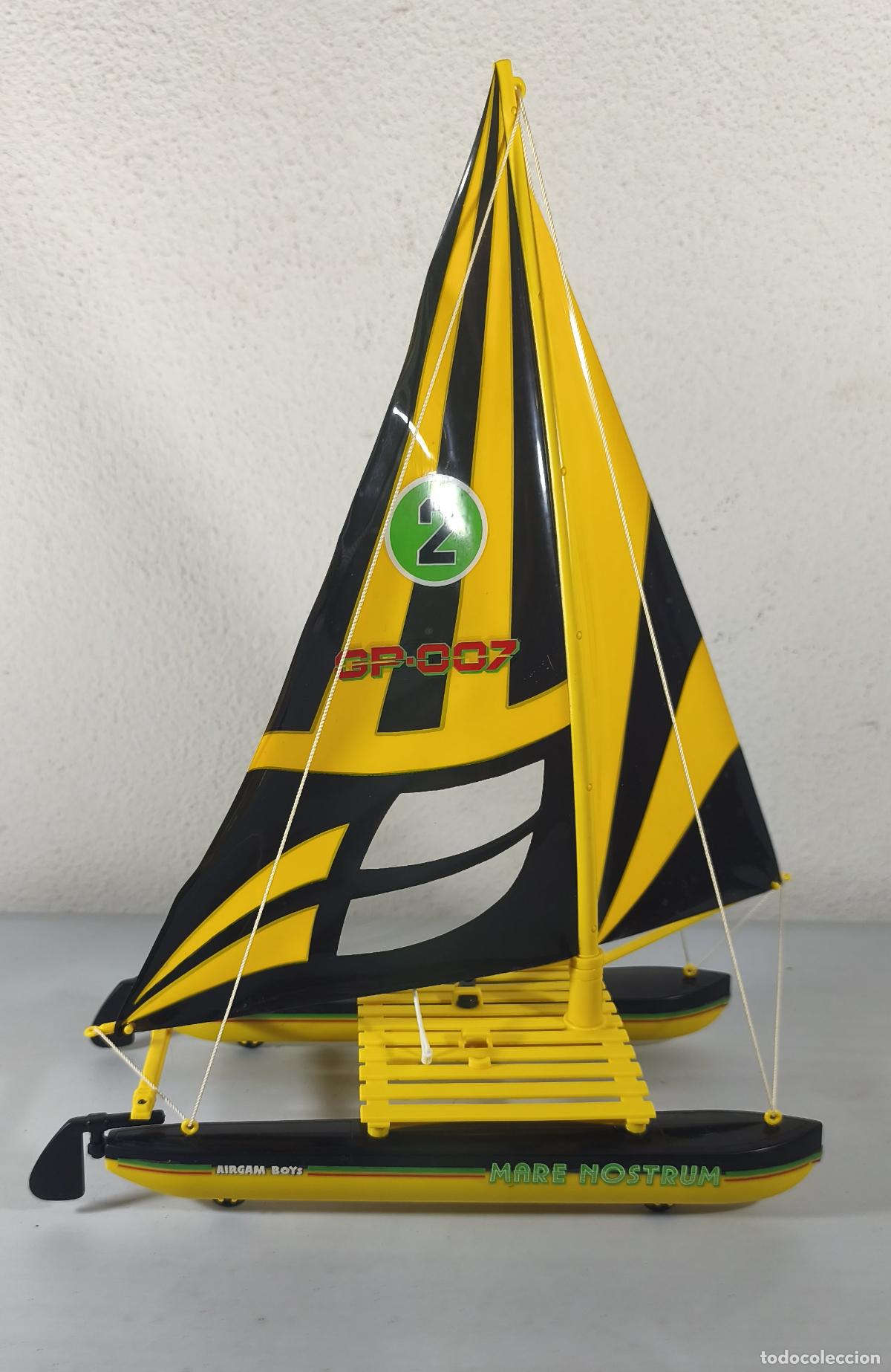 Airgam Boys: AIRGAM BOYS, CATAMARAN, REF 106, EN CAJA. CC - Foto 2