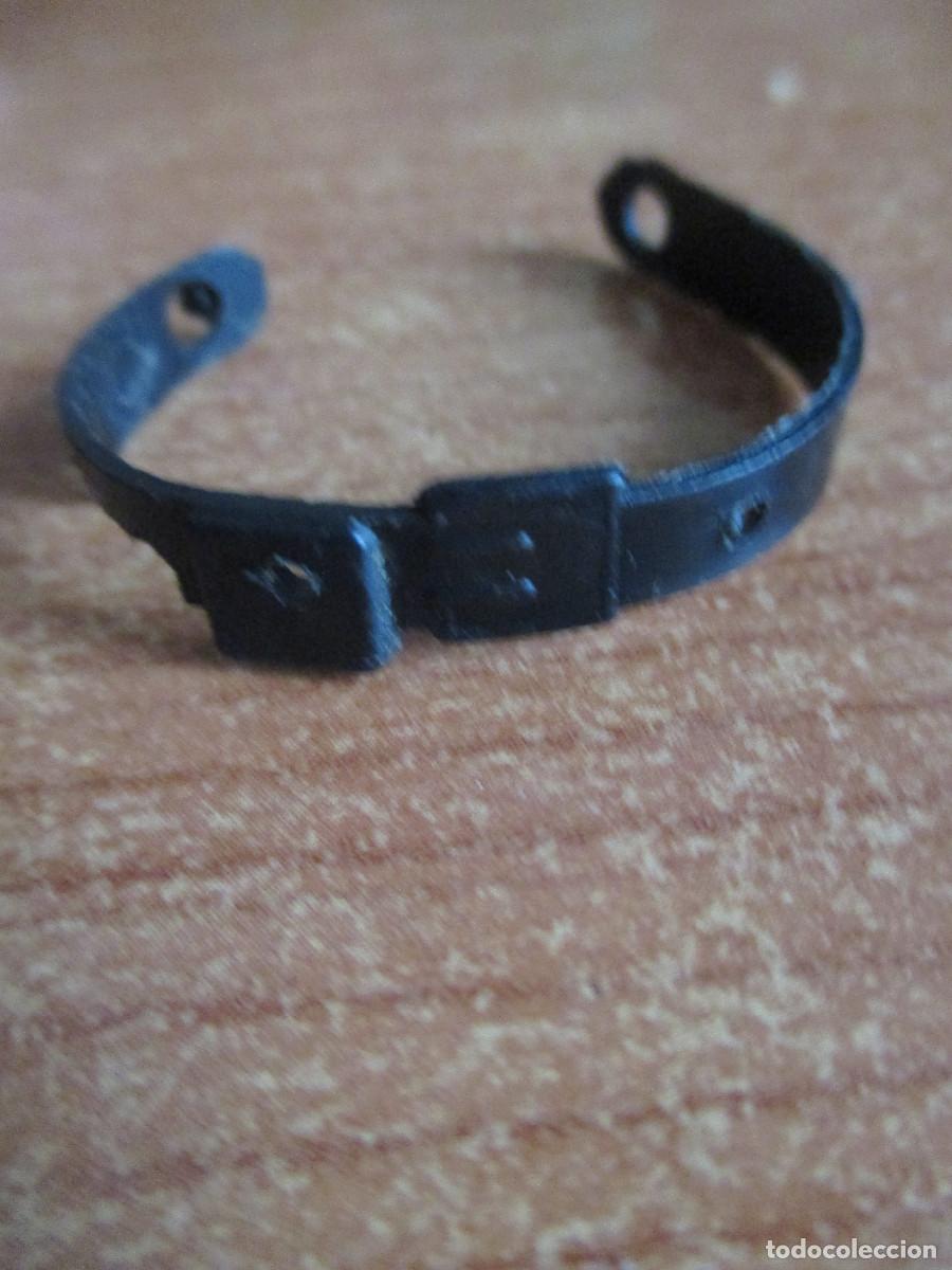Airgam Boys: AIRGAM BOYS: 1 CINTURON ANTIGUO