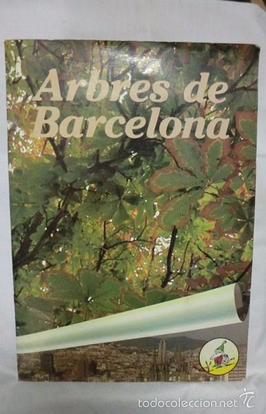 Collectable Albums: ALBUM ARBRERS DE BARCELONA ,EDITADO POR EL AYUNTAMIENTO DE BARCELONA, 1983, COMPLETO