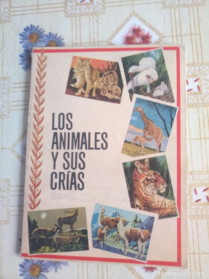 Collectable Albums: Album cromos completo animales y sus crias