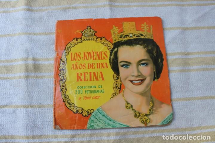 Collectionnisme Album: LOS JOVENES A&Ntilde;OS DE UNA REINA