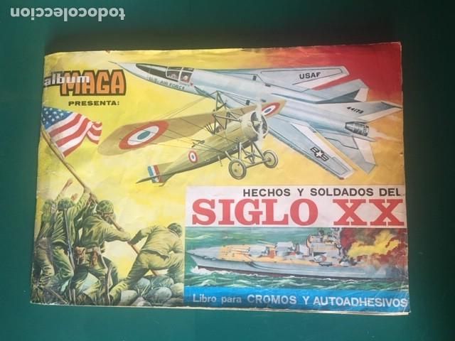 Colecionismo Caderneta: HECHO Y SOLDADOS DEL SIGLO XX. COMPLETO EN SUS CROMOS ADHESIVOS Y METALIZADOS