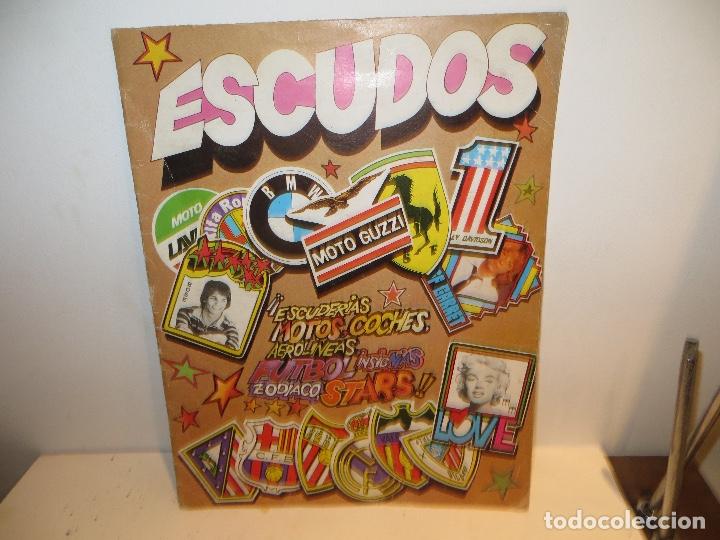 Collectable Albums: ALBUM ESCUDOS COMPLETO,EDI,DIFUSORA DE CULTURA,1981,BUEN ESTADO BARATO