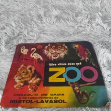 Coleccionismo Álbum: ALBUM UN DÍA EN EL ZOO,MISTOL_LAVASOL. Lote 358913575