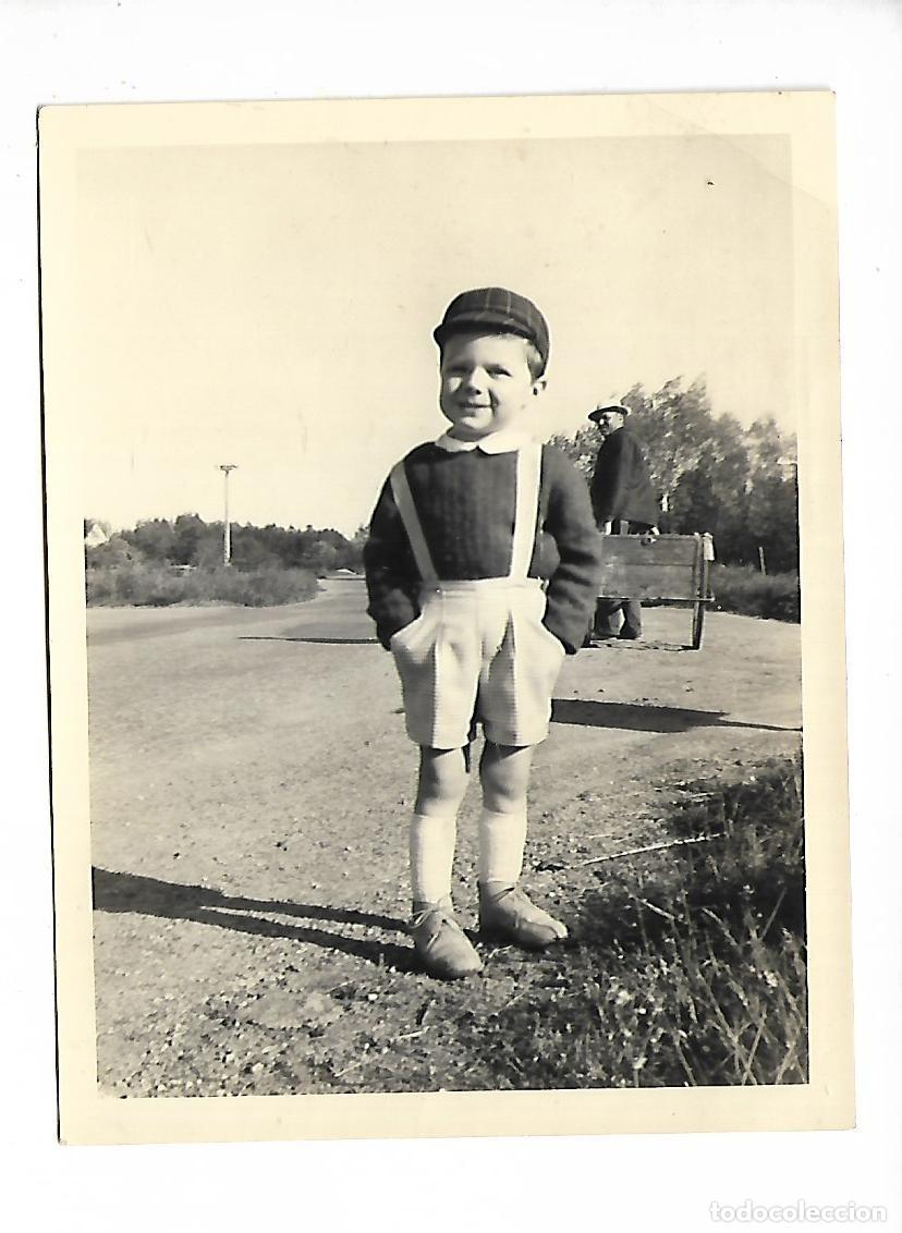 Collectionnisme Album: E200- UN NI&Ntilde;O CON GORRA FOTOGRAFIA ANTIGUA - - 12 X 9 Cmts.