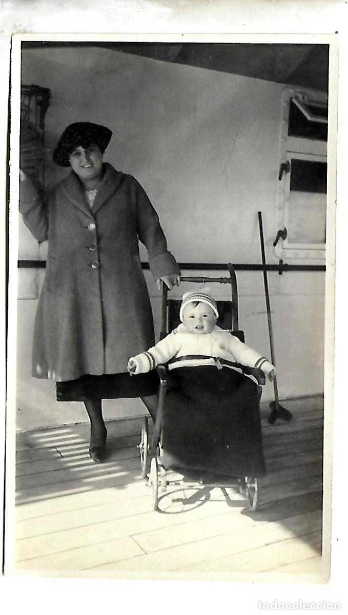 Collectionnisme Album: E200- FOTOGRAFIAS ANTIGUAS DE UNA MAMA E HIJA EN COCHECITO - - 14 X 8,5 Cmts.