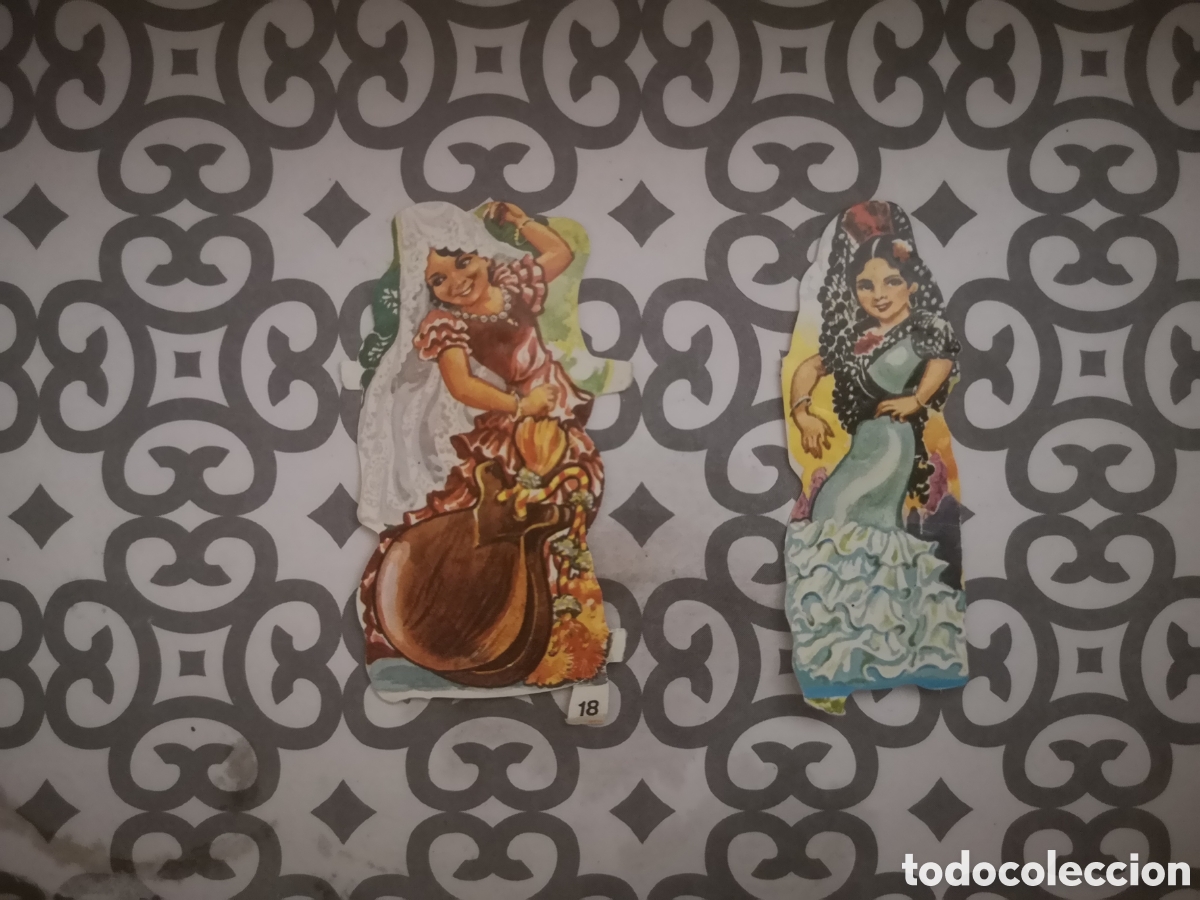 Collectionnisme Album: 2 cromos troquelados traje regional. A&ntilde;os 60.