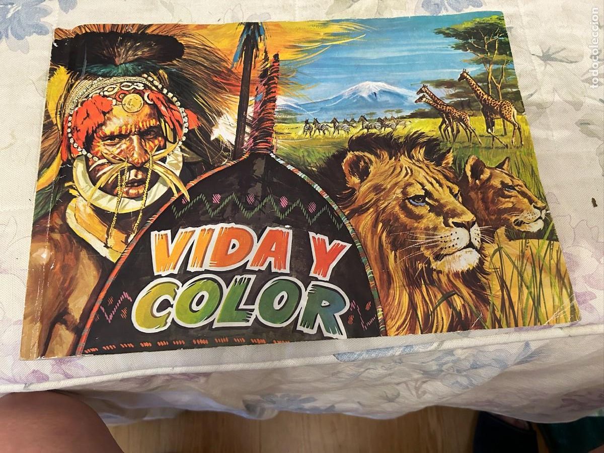 Coleccionismo &aacute;lbum: VIDA Y COLOR 3 COMPLETO BUEN ESTADO PEGADOS LOS CROMOS POR LA PARTE SUPERIOR