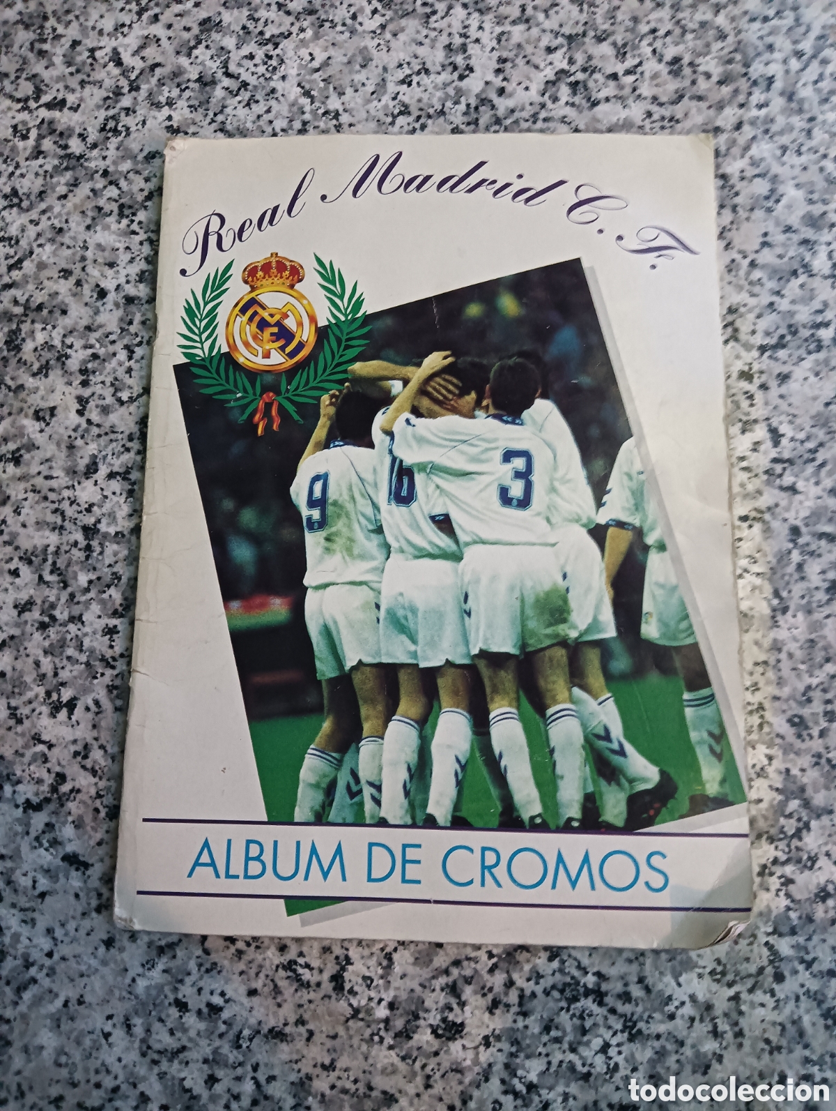 Coleccionismo &aacute;lbum: Album de cromos firmado por varios jugadores