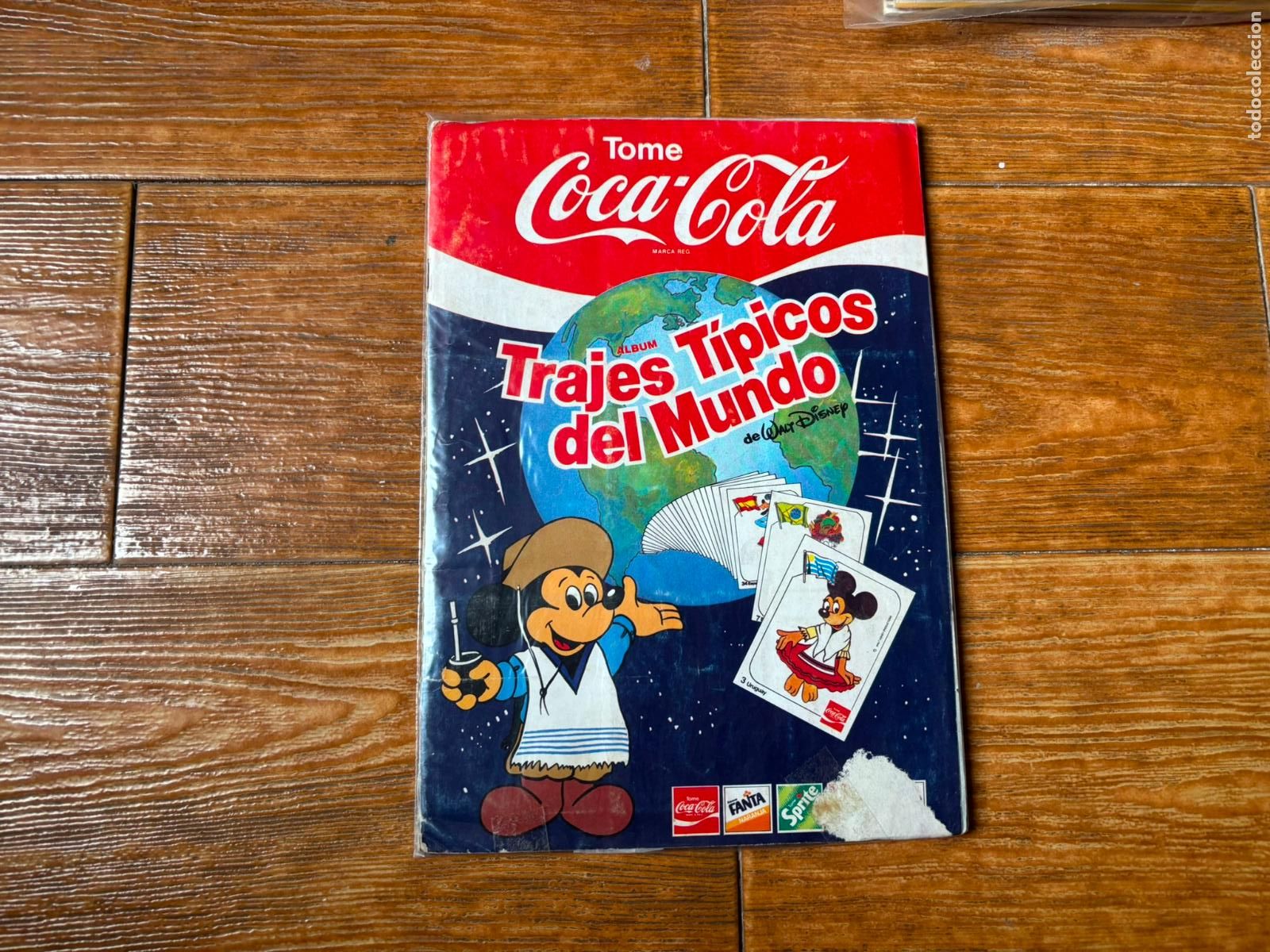 Coleccionismo &aacute;lbum: TRAJES T&Iacute;PICOS DEL MUNDO, COCA-COLA WALT DISNEY, ALBUM DE CROMOS COMPLETO PERU