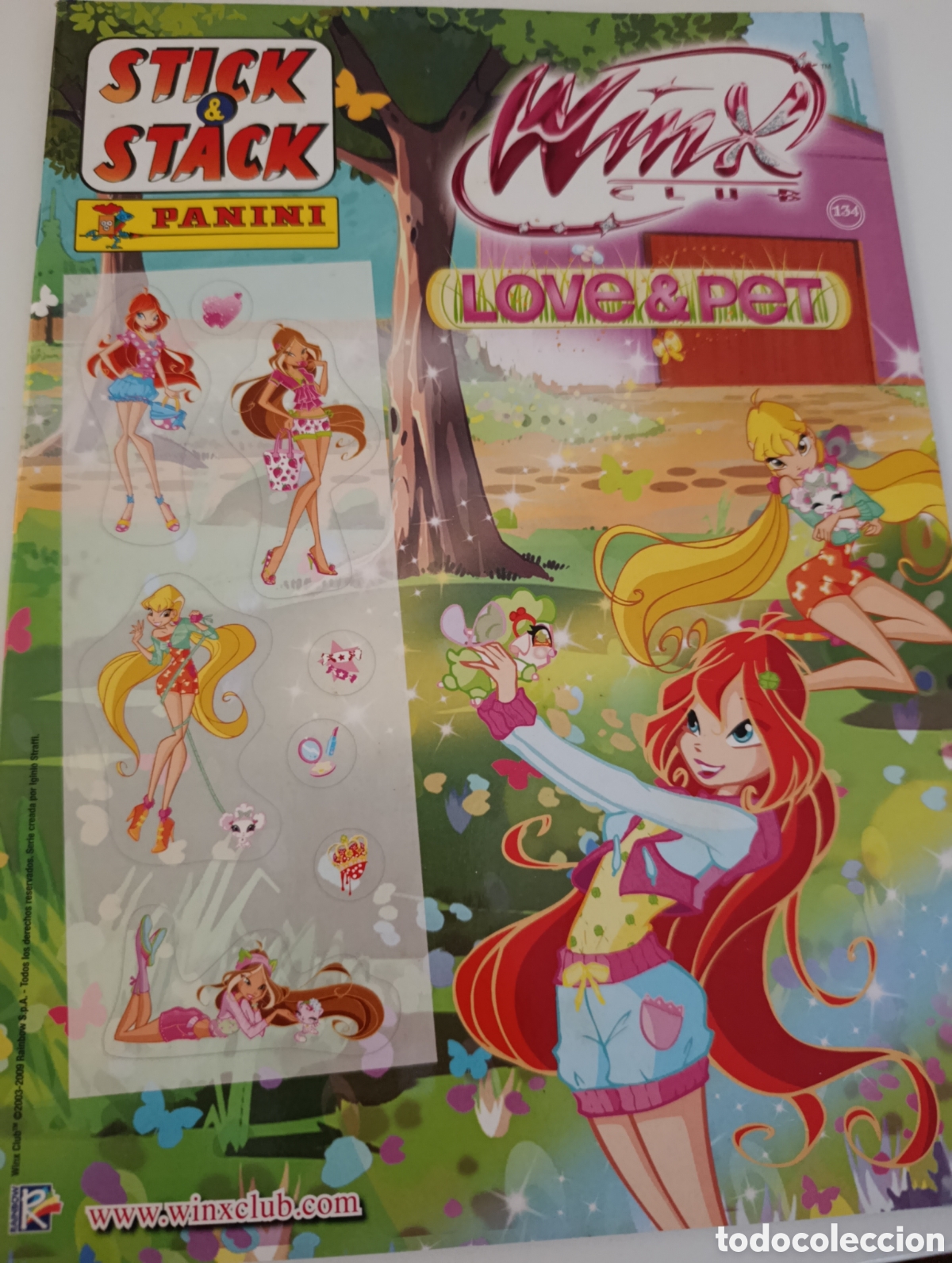 Collectable Albums: Stick and stack panini. Winx