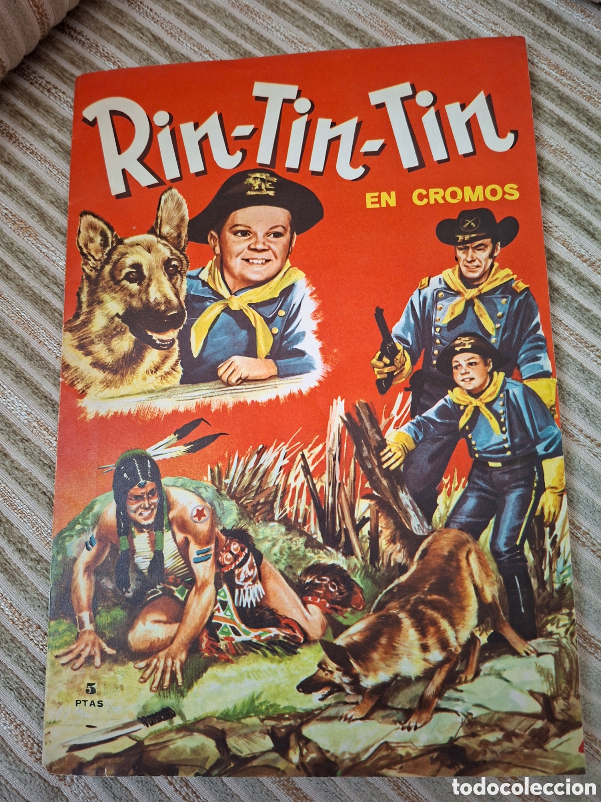 Colecionismo Caderneta: ALBUM DE CROMOS DE RIN-TIN-TIN, COMPLETO