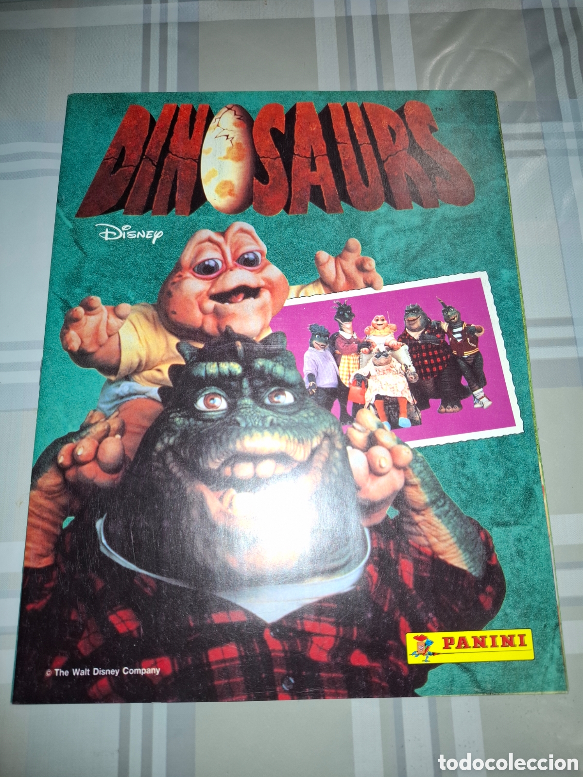 Coleccionismo &aacute;lbum: Dinosaurs completo Panini como nuevo y bien pegado