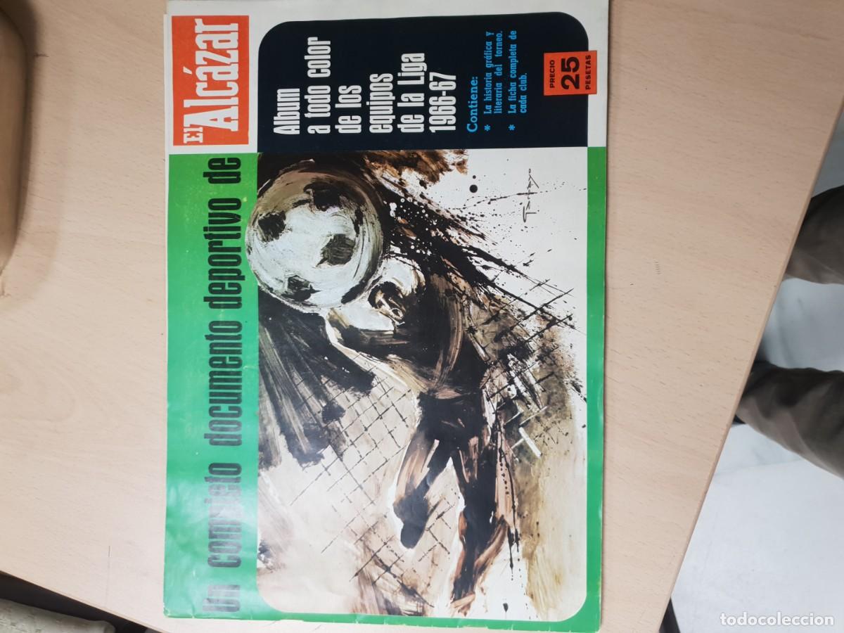 Coleccionismo &aacute;lbum: Album futbol el alcazar de los equipos de la liga 1966-1967