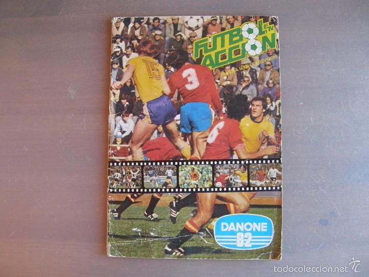 FUTBOL EN ACCIÓN DE DANONE. 96 CROMOS. 1982. COMPLETO (Coleccionismo Deportivo - Álbumes y Cromos de Deportes - Álbumes de Fútbol Completos)