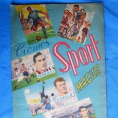 Álbum de fútbol completo: ÁLBUM DE CROMOS COMPLETO SPORT MÁGICO. CON LAS GAFAS. EDITORIAL FHER. BILBAO, 1953.