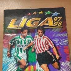 Álbum de fútbol completo: ALBUM CROMOS LIGA 97-98, COMPLETO, TIENE COLOCAS Y ULTIMOS FICHAJES