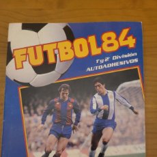 Álbum de fútbol completo: FÚTBOL 84, 1ª Y 2ª DIVISIÓN, COMPLETO, ED. CROMO CROM, PANINI, 1983.