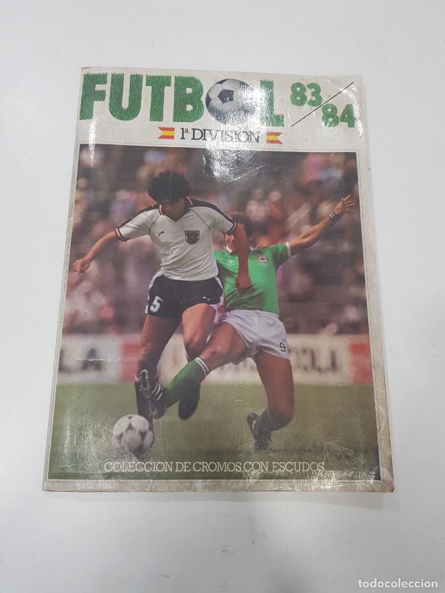 Album de football complet: ALBUM FUTBOL 83/84 1&ordf; DIVISION FALTAN NUEVOS FICHAJES Y ALGUNOS CROMOS ESTAN SOBREPEGADOS VER FOTOS