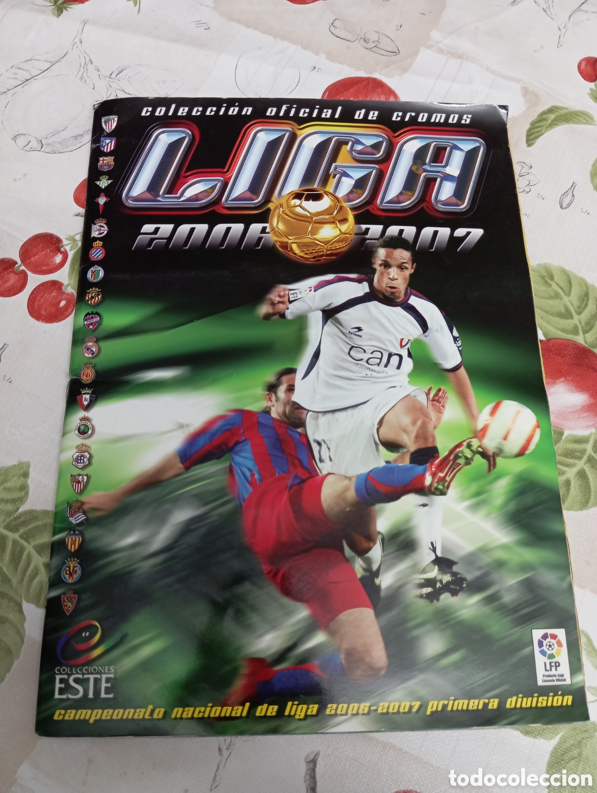 Album de football complet: ALBUM CROMOS FUTBOL 2006 - 2007
