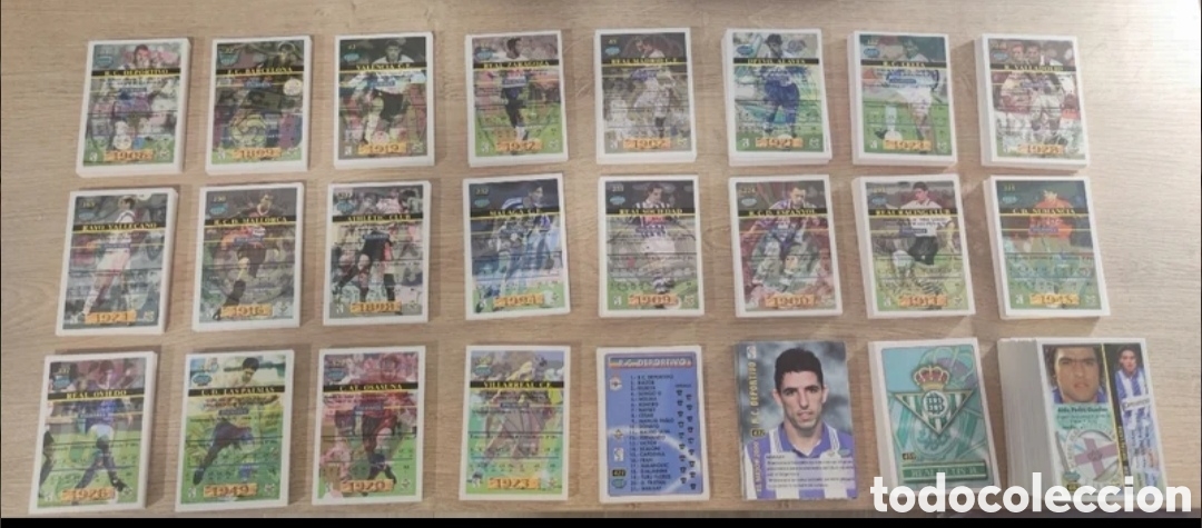 &Aacute;lbum de f&uacute;tbol completo: Colecci&oacute;n Completa Mundicromo 2000/01