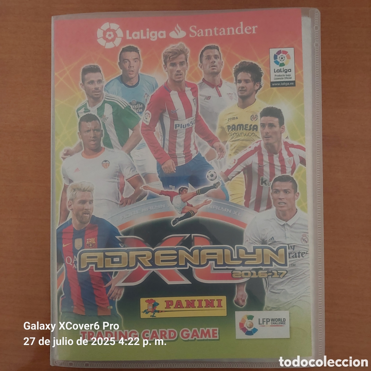 &Aacute;lbum de f&uacute;tbol completo: Adrenalyn 16 17 completa - Foto 1