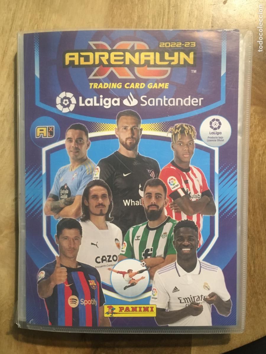 Album de football complet: adrenalyn 2022 2023 22 23 album cromos casi completo con 600 cromos