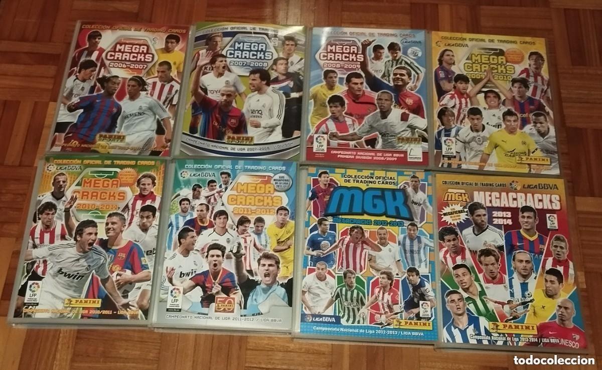 &Aacute;lbum de f&uacute;tbol completo: 8 &Aacute;lbumes Megacracks Panini Completos