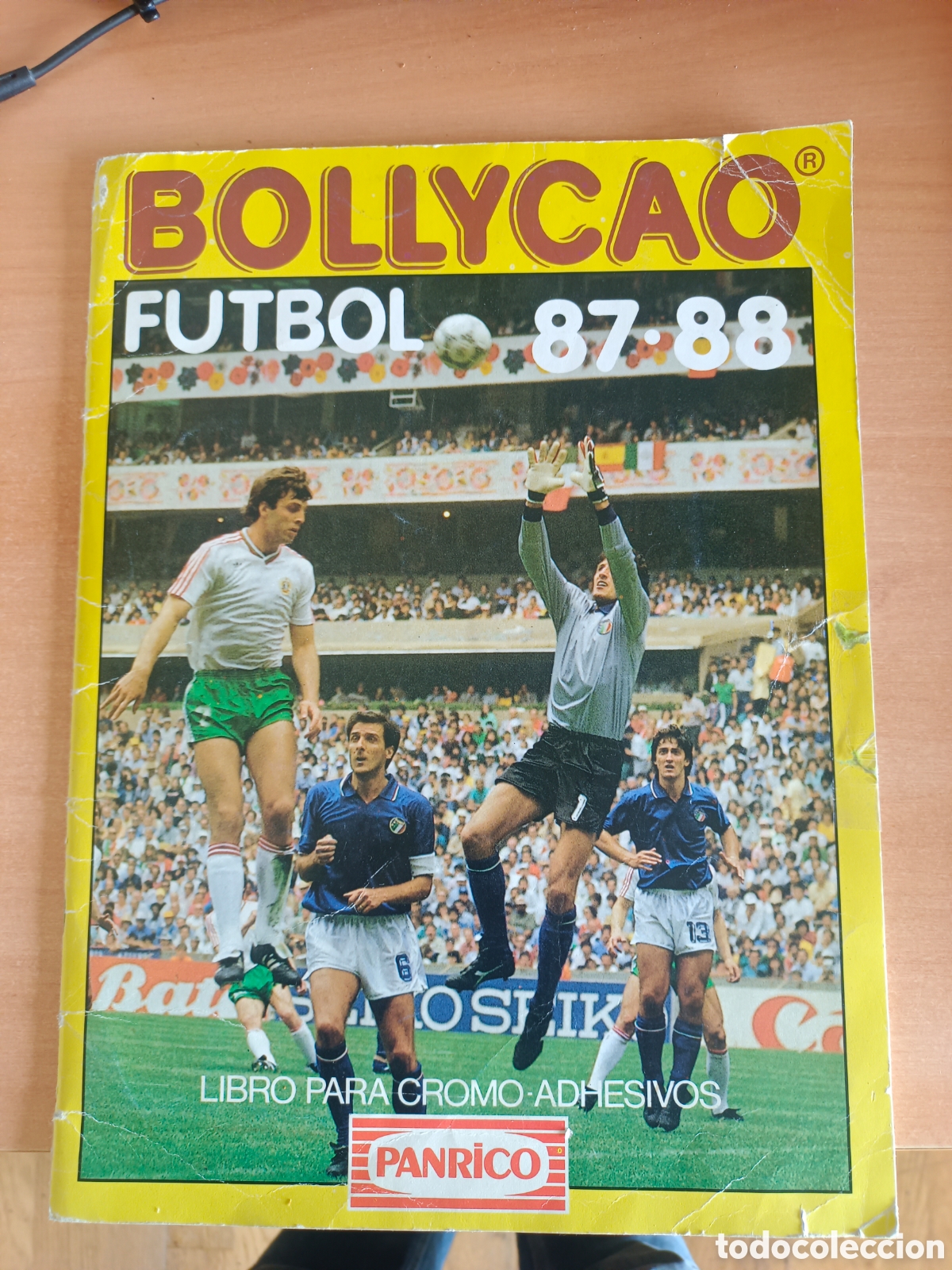 &Aacute;lbum de f&uacute;tbol completo: ALBUM LIGA 1987-1988. BOLLYCAO. COMPLETO EN EXCELENTE ESTADO. VER FOTOS